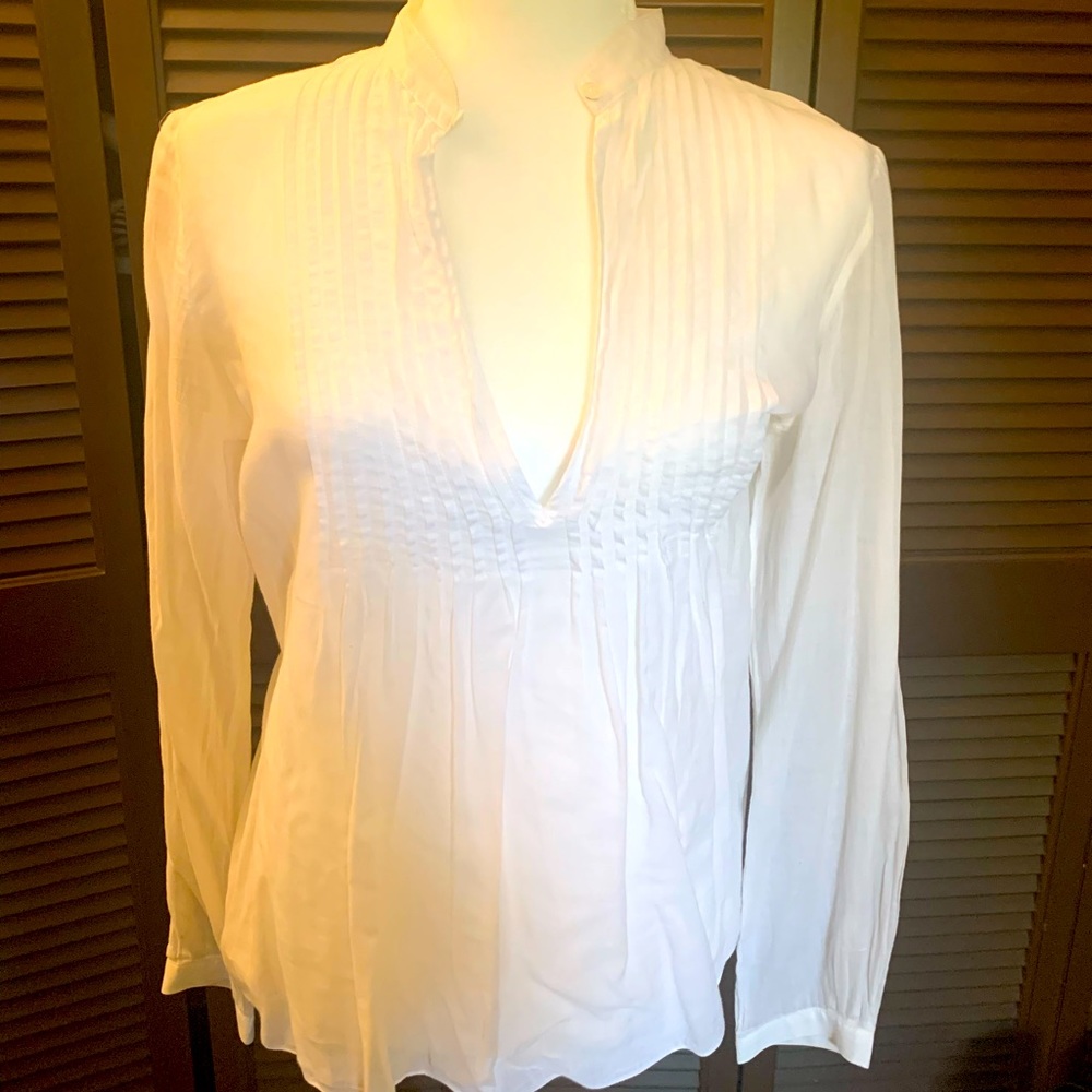 Gorgeous light cotton tunic
